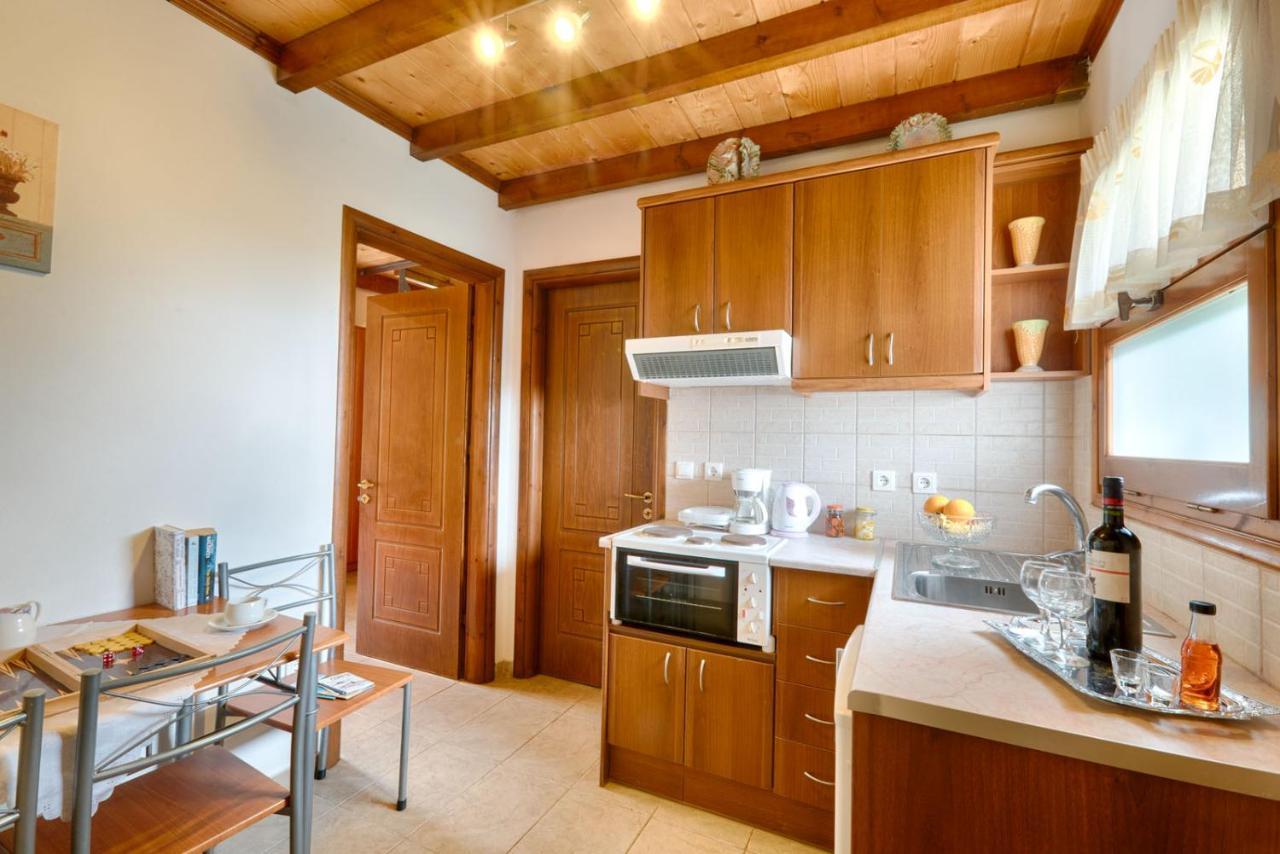 Apartmán Christinas Lofts Ágios Matthaíos Exteriér fotografie