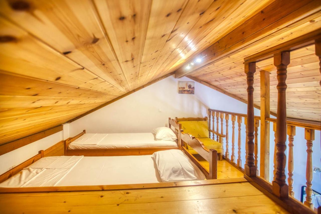 Apartmán Christinas Lofts Ágios Matthaíos Exteriér fotografie