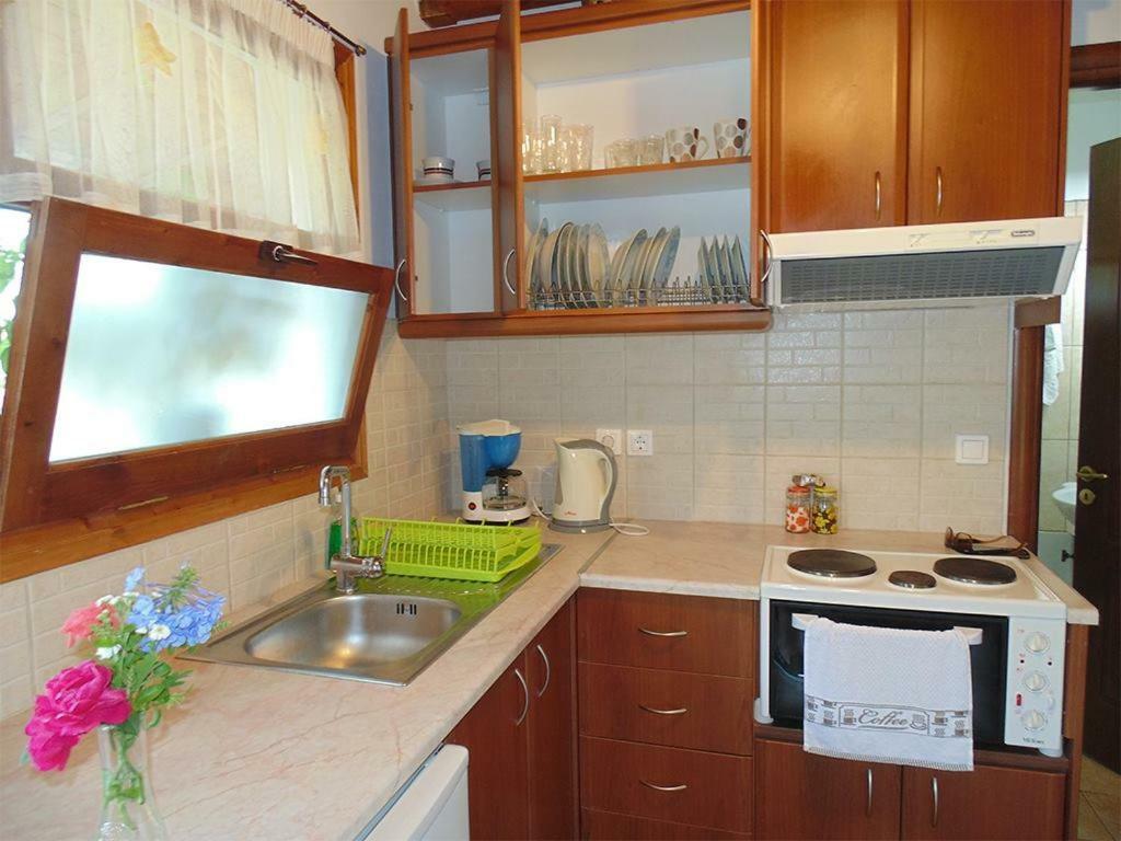 Apartmán Christinas Lofts Ágios Matthaíos Exteriér fotografie